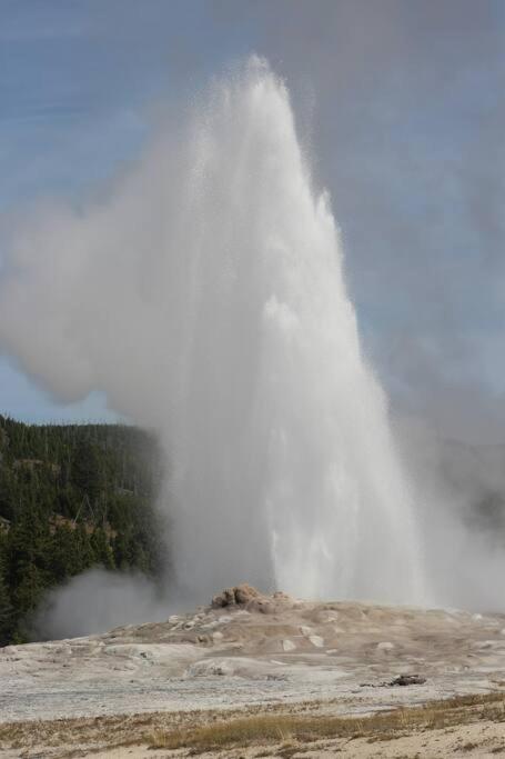 Large Home Less Than 5 Miles To Yellowstone North Entrance, Sleeps Up To 8 Gardiner Esterno foto